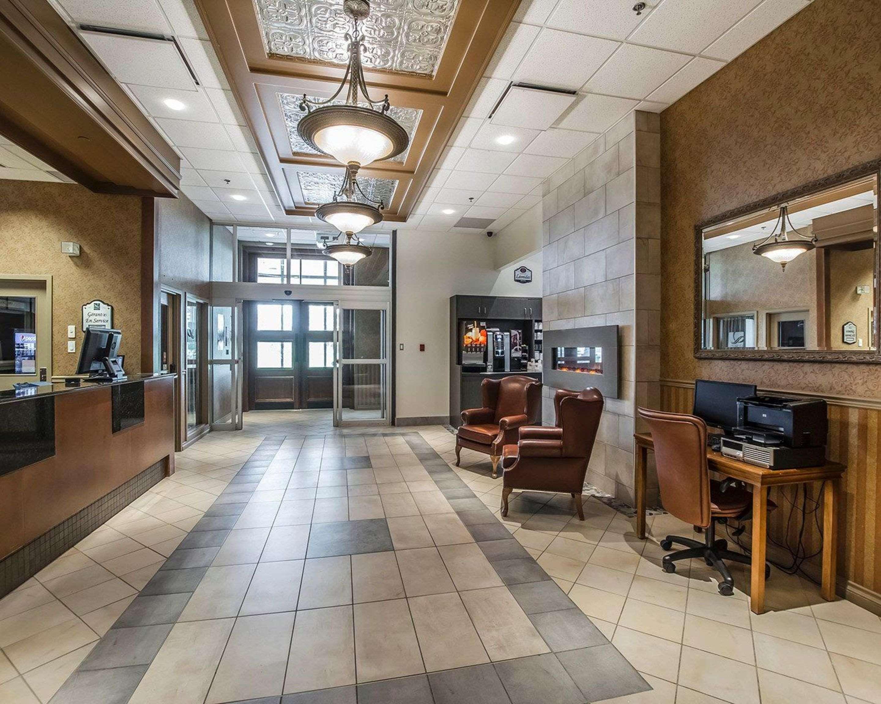 Quality Suites Drummondville Εξωτερικό φωτογραφία