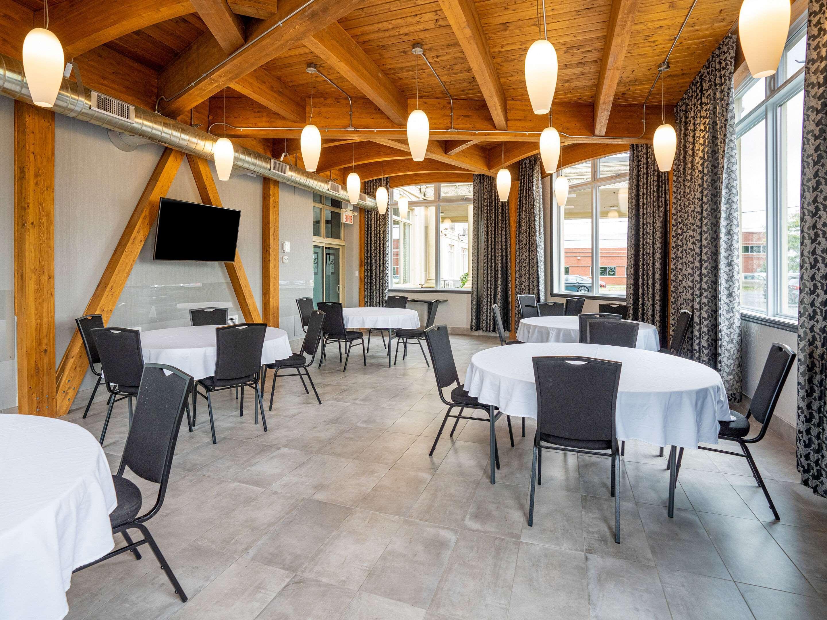 Quality Suites Drummondville Εξωτερικό φωτογραφία