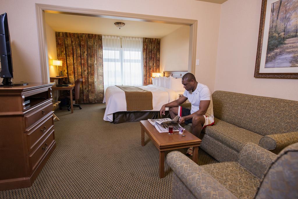 Quality Suites Drummondville Εξωτερικό φωτογραφία