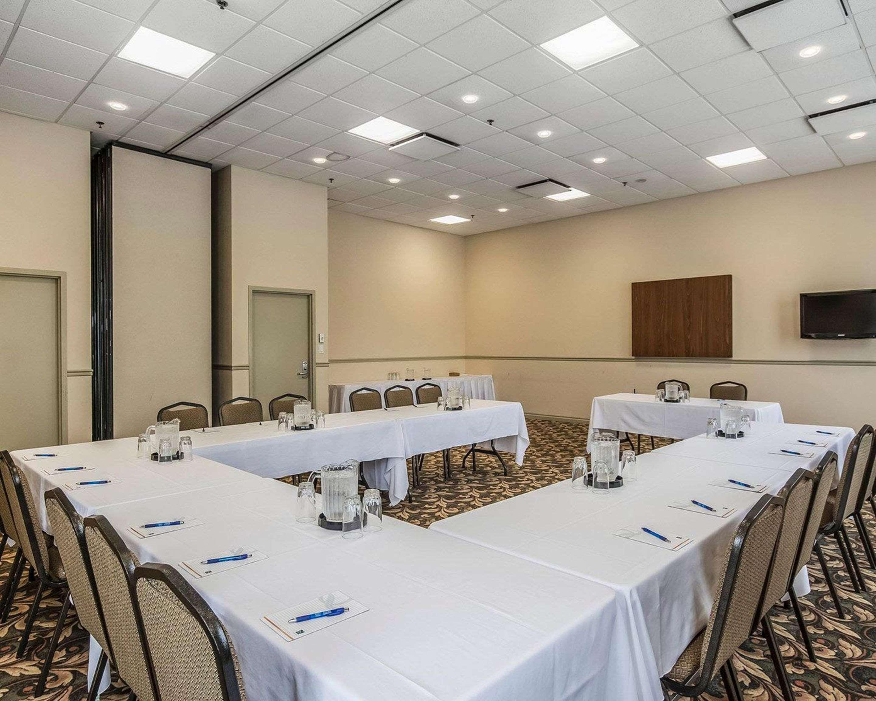 Quality Suites Drummondville Εξωτερικό φωτογραφία